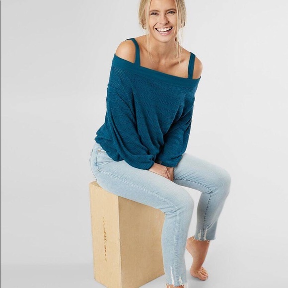 *Free People Sistine Hacci Cold Shoulder Top- O-4 - Picture 3 of 7